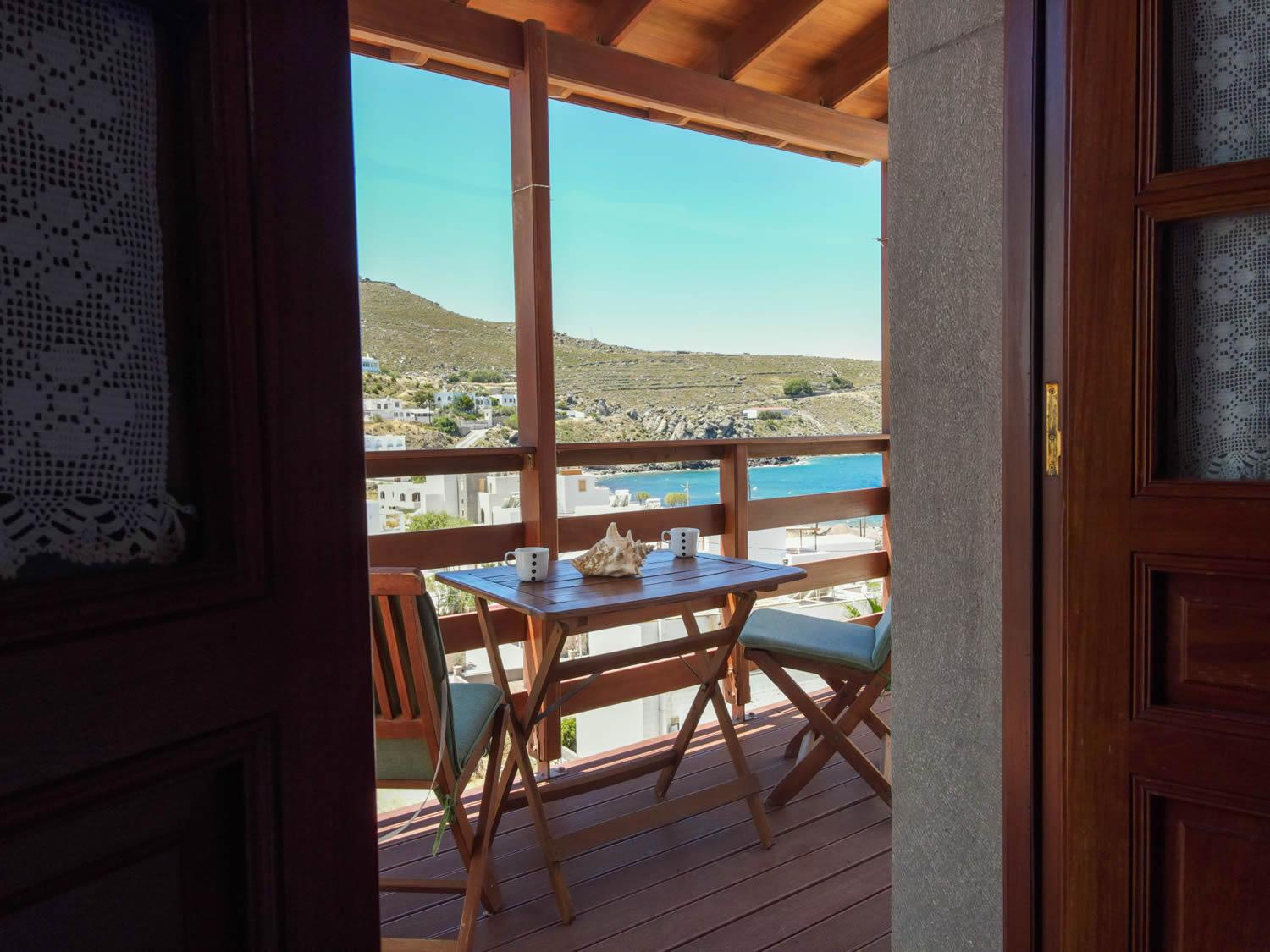 Patmos-rooms-2 n